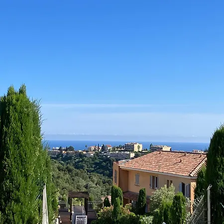 Apartment 2 Pieces Vue Mer Avec Jardin Piscine